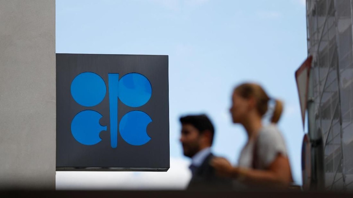 Harga minyak kembali naik menjelang pertemuan OPEC